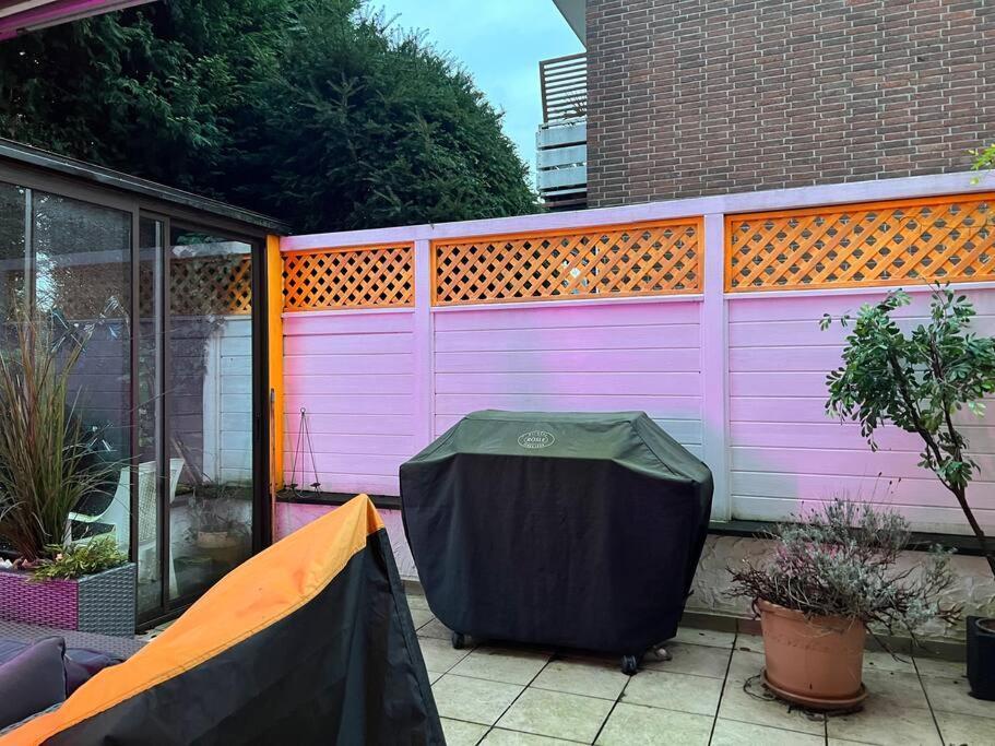 Villa Casa Blanca Mit Privatem Schwimmbad 26 Grad Und Sauna Duisburg Luaran gambar