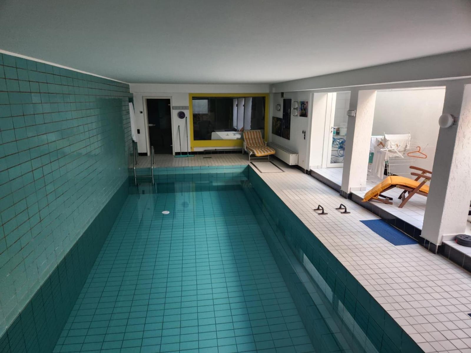 Villa Casa Blanca Mit Privatem Schwimmbad 26 Grad Und Sauna Duisburg Luaran gambar