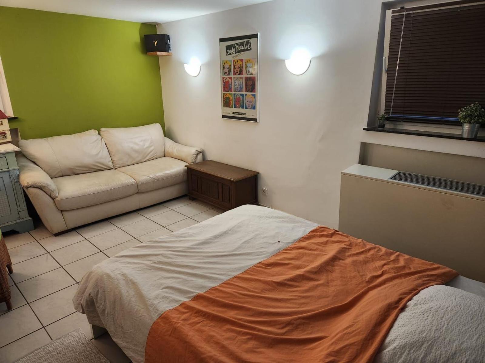 Villa Casa Blanca Mit Privatem Schwimmbad 26 Grad Und Sauna Duisburg Luaran gambar