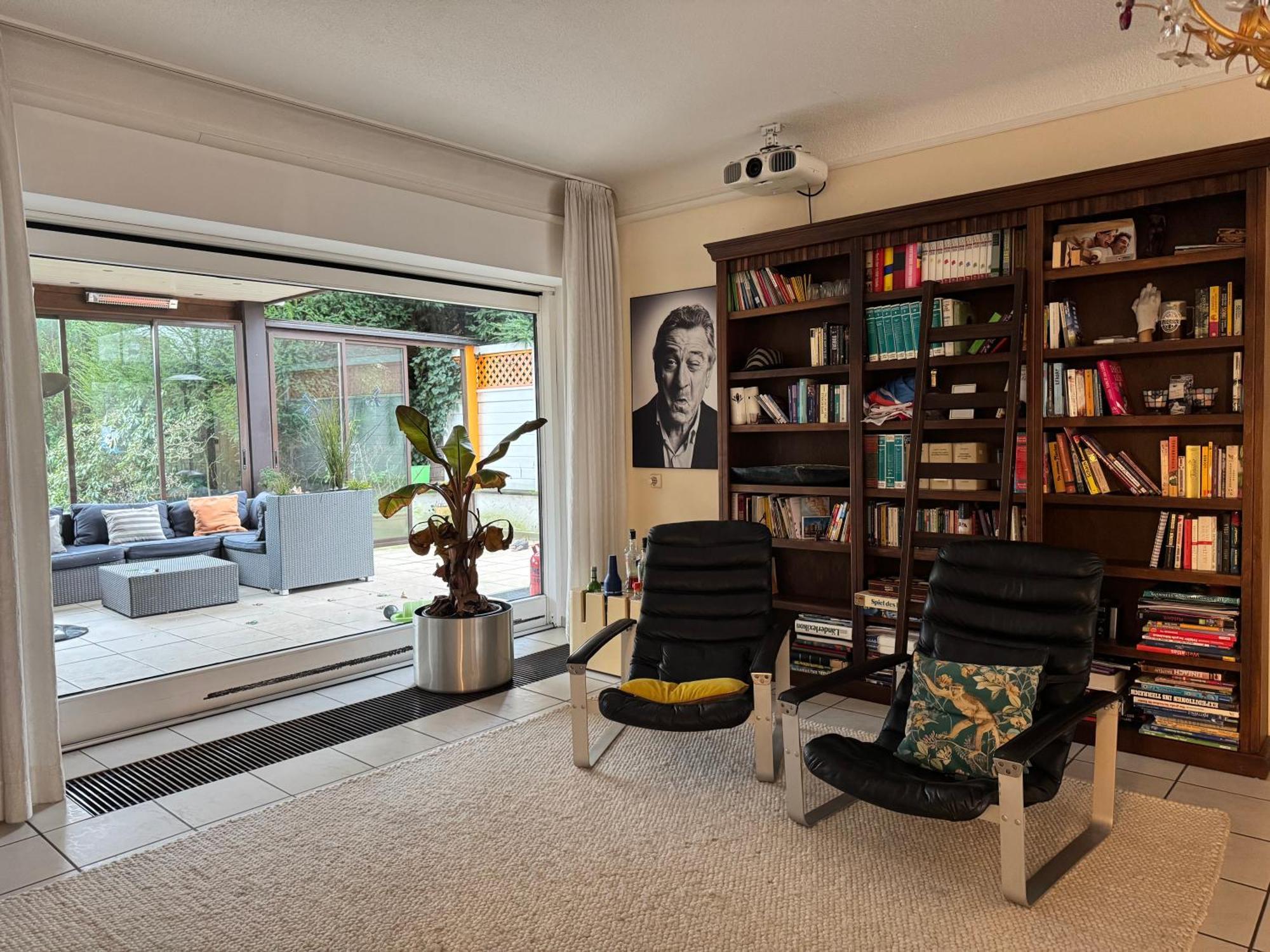 Villa Casa Blanca Mit Privatem Schwimmbad 26 Grad Und Sauna Duisburg Luaran gambar